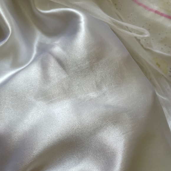 Black & White Flare Frock-Size 28(6-7 years)- Used - Picture 7 of 17